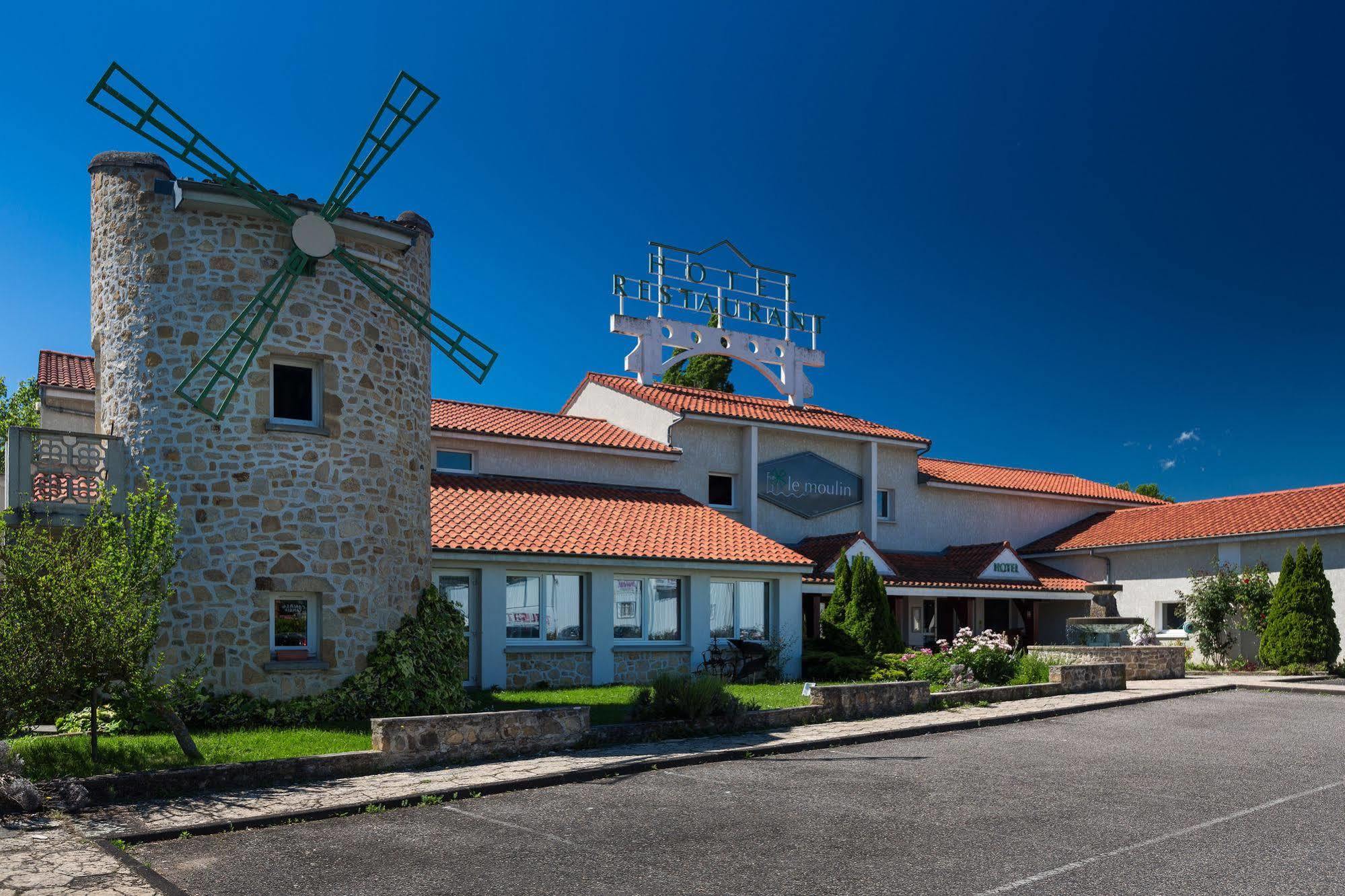 Logis Hotel Le Moulin Des Gardelles Riom Eksteriør billede